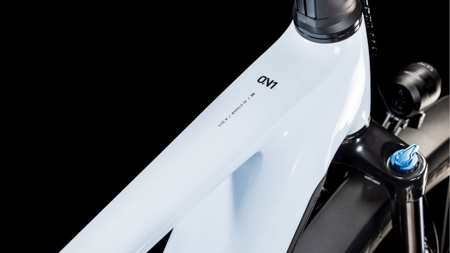 Cube Kathmandu Hybrid ONE 800 polarwhite´n´black – Bild 4