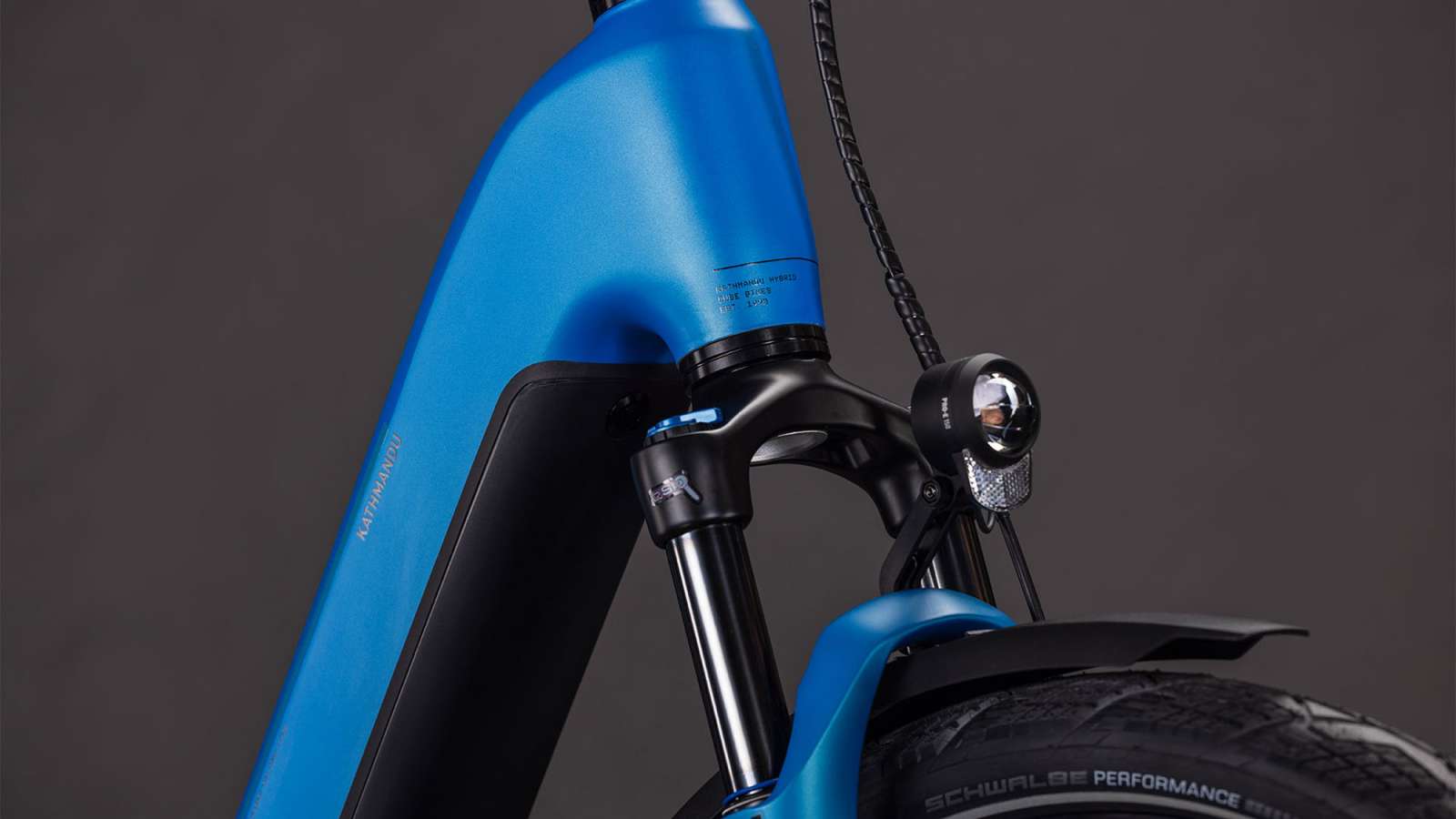 Cube Kathmandu Hybrid Comfort Pro 800 azure´n´black Easy Entry – Bild 8