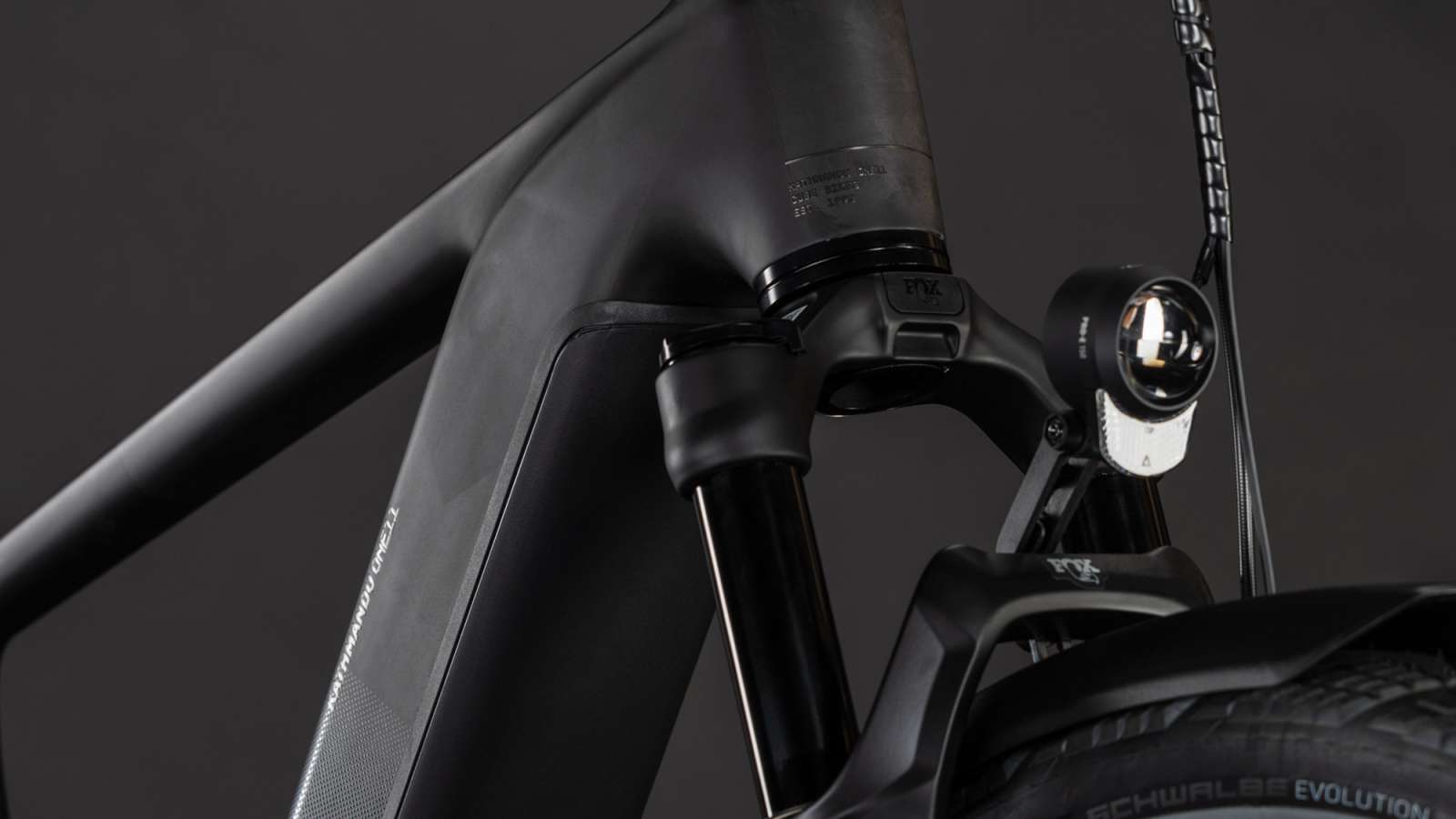 Cube Kathmandu Hybrid ONE11 HPC SLT 800 carbon´n´silverdust – Bild 5